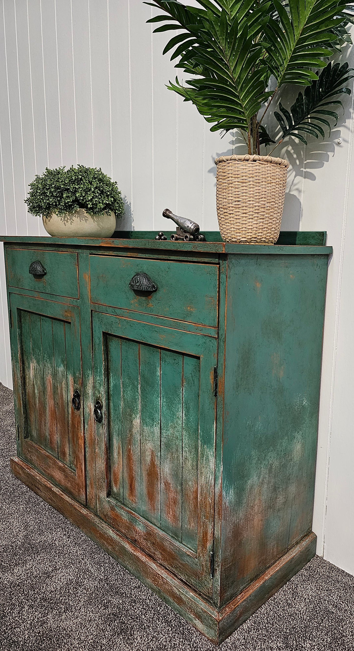 Tide & Timber
