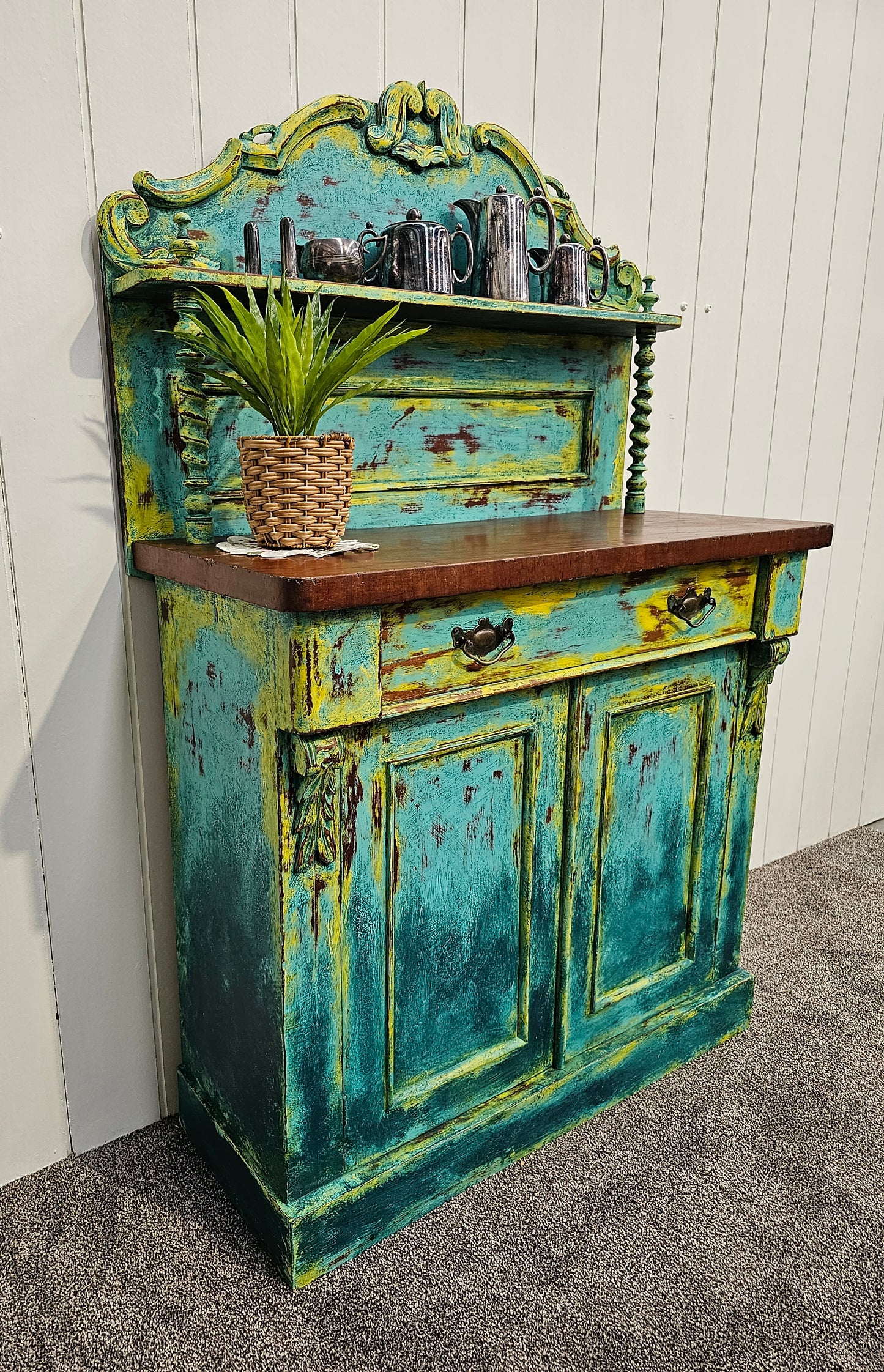 Patina Chiffonier