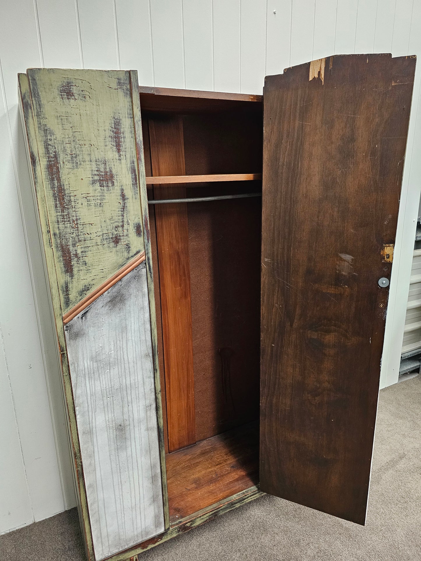 Armoire Française