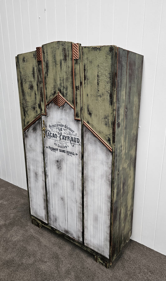 Armoire Française